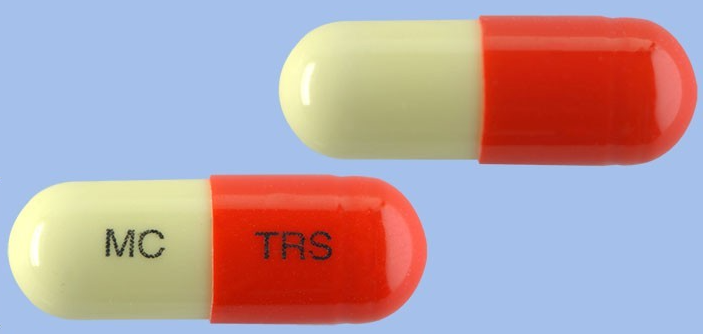 트란사민캡슐250mg 약